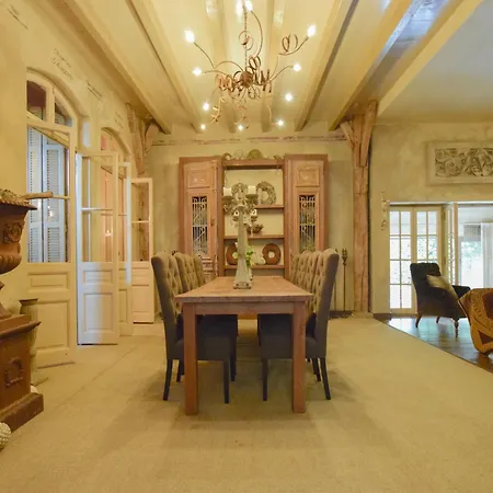 Vakantiehuis In Near Het