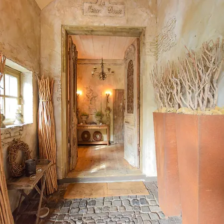 In Near Het Semesterbostad