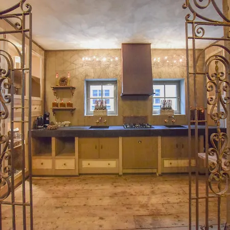 In Near Het * Alphen (North Brabant)